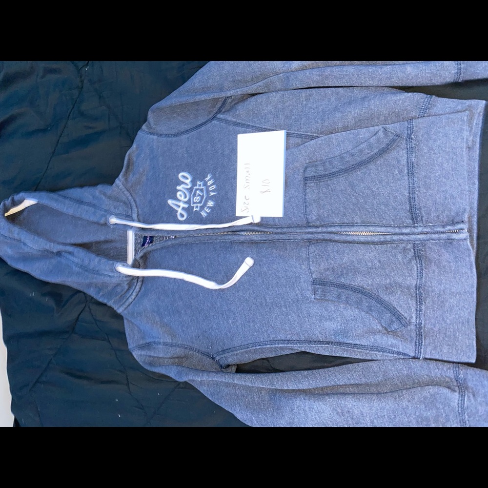 Aeropostale zip up